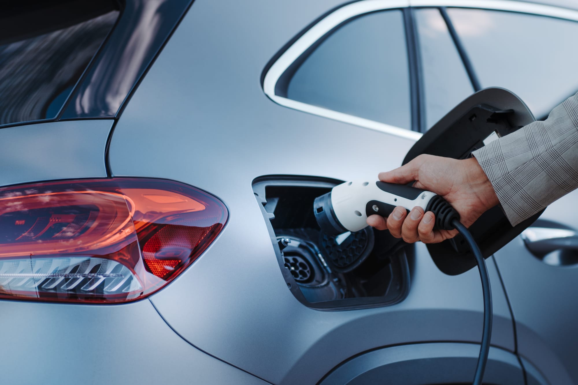 Electric & Hybrid Vehicle Export