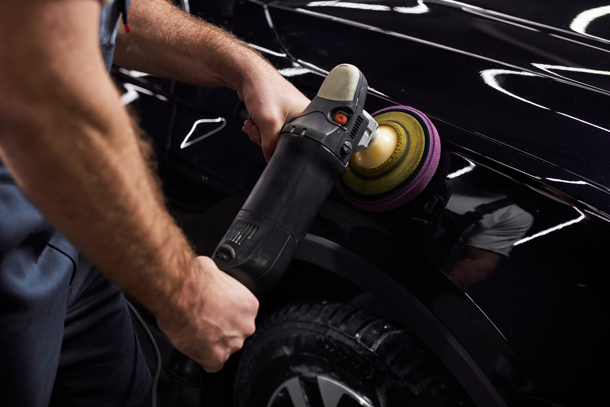 Paintwork Reconditioning for Export