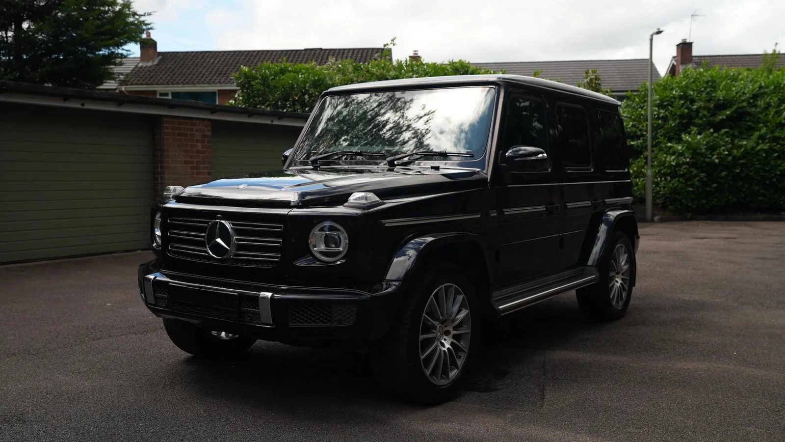 2019 Mercedes-Benz G350d AMG Line Obsidian Black