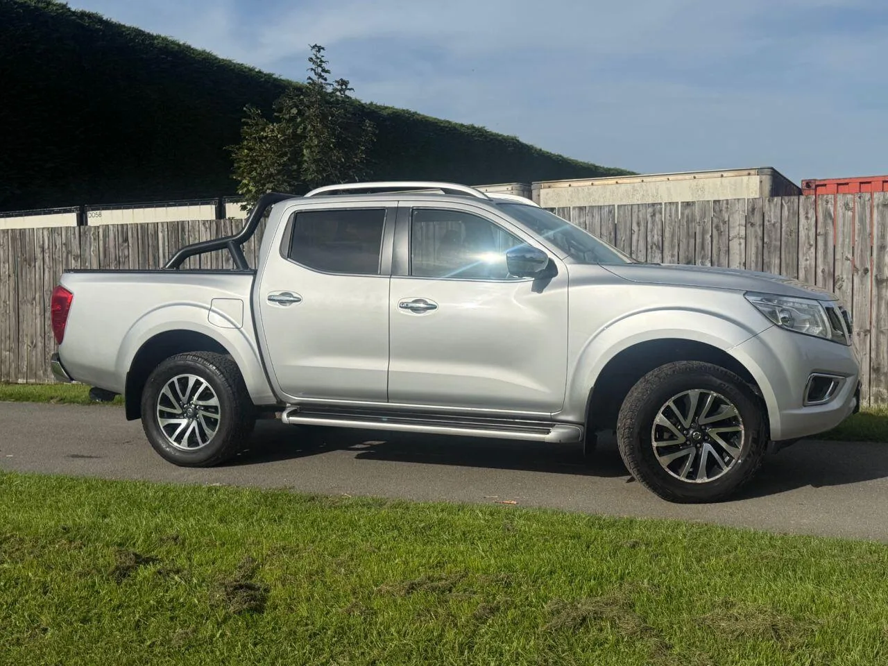2019 Nissan Navara 2.3 dCi Tekna Auto Silver