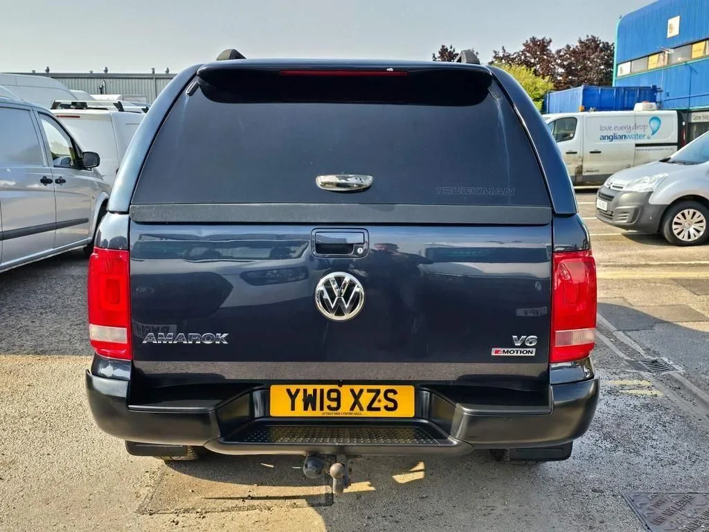 2019 Volkswagen Amarok 3.0 V6 Trendline Manual Blue photo 4