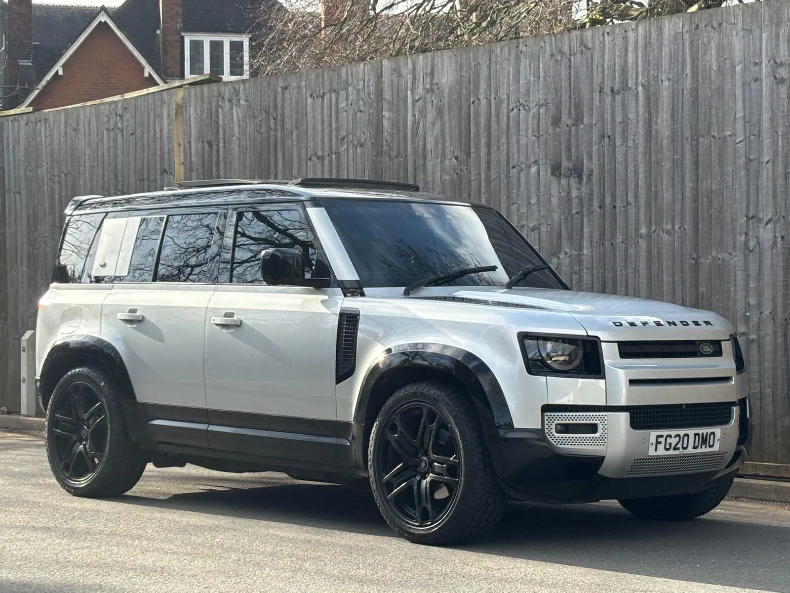2020 Land Rover Defender 110 SD4 First Edition Silver