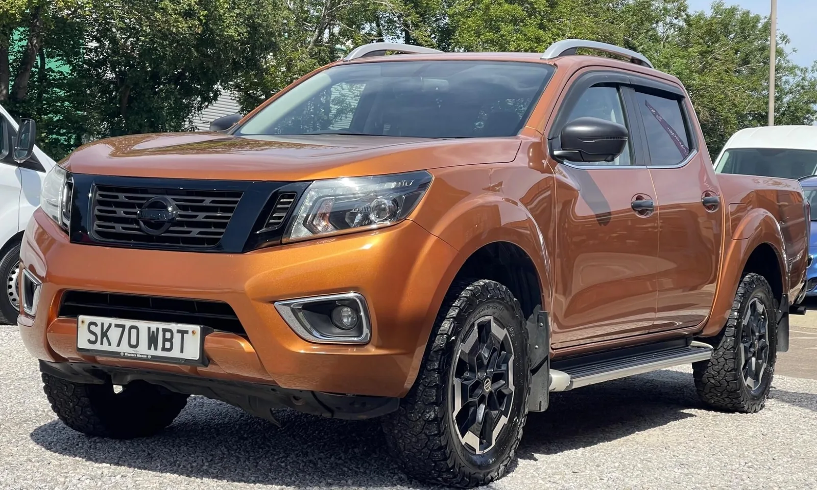 2020 Nissan Navara 2.3 dCi Tekna Auto Yellow