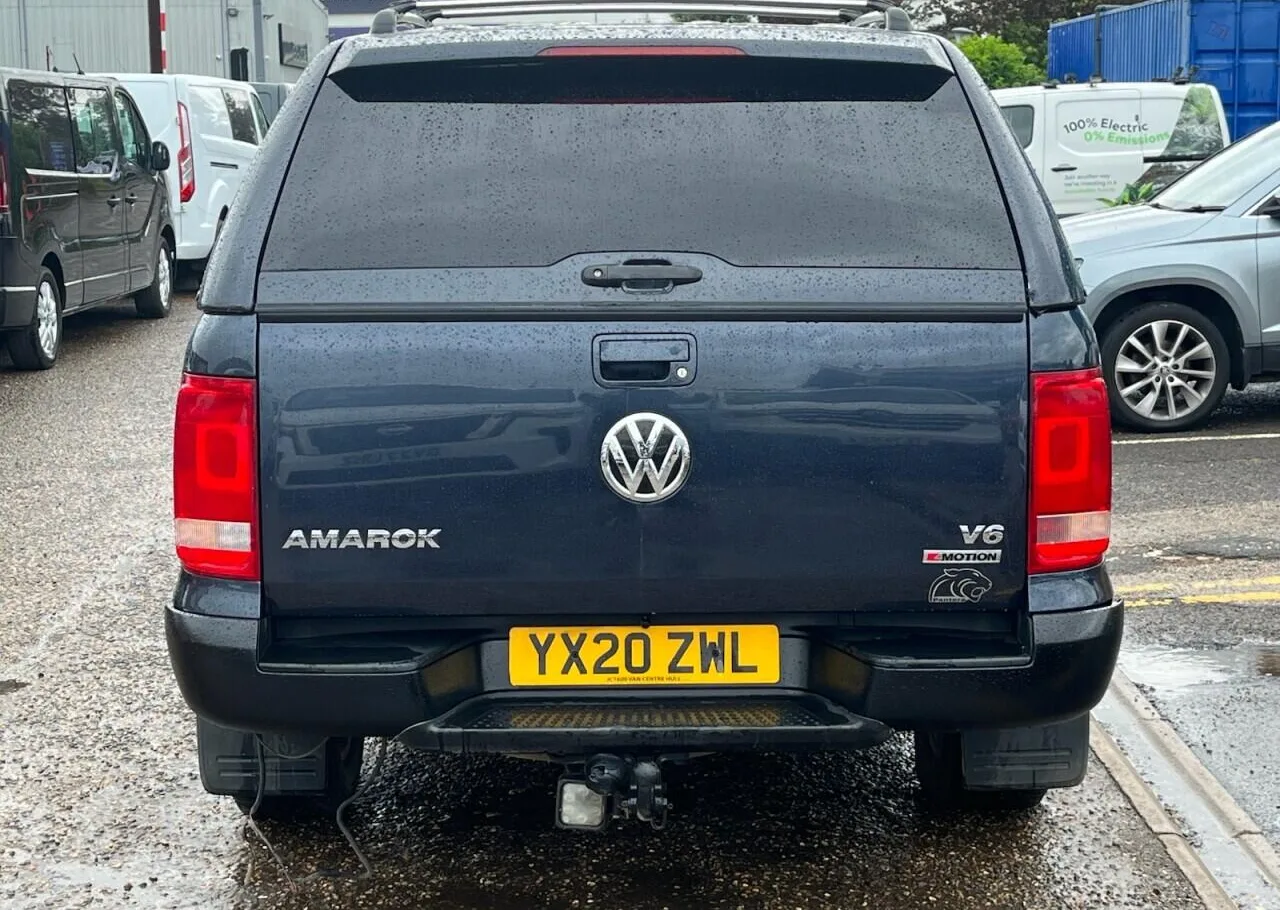 2020 Volkswagen Amarok 3.0 V6 Trendline Auto Blue photo 3