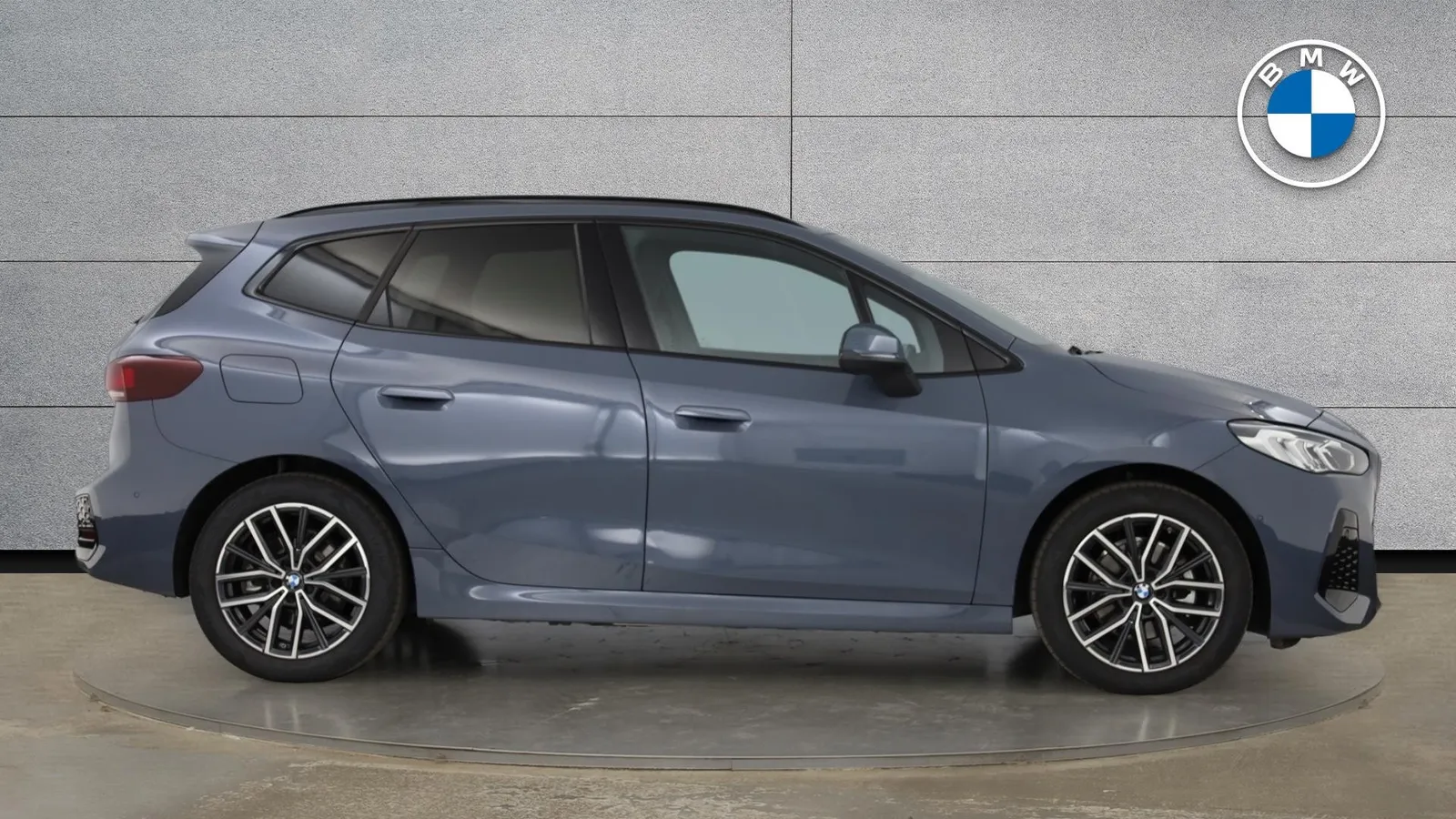 2026 BMW 2 Series Active Tourer 225xe M Sport photo 3