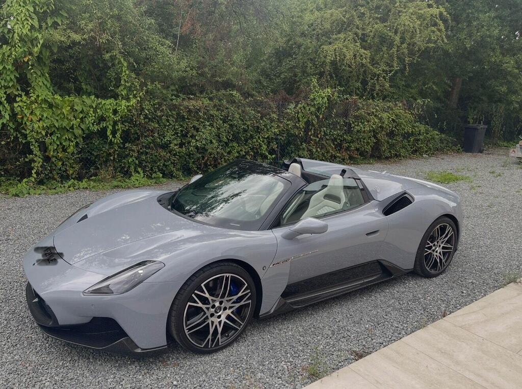 2023 Maserati MC20 Cielo photo 3