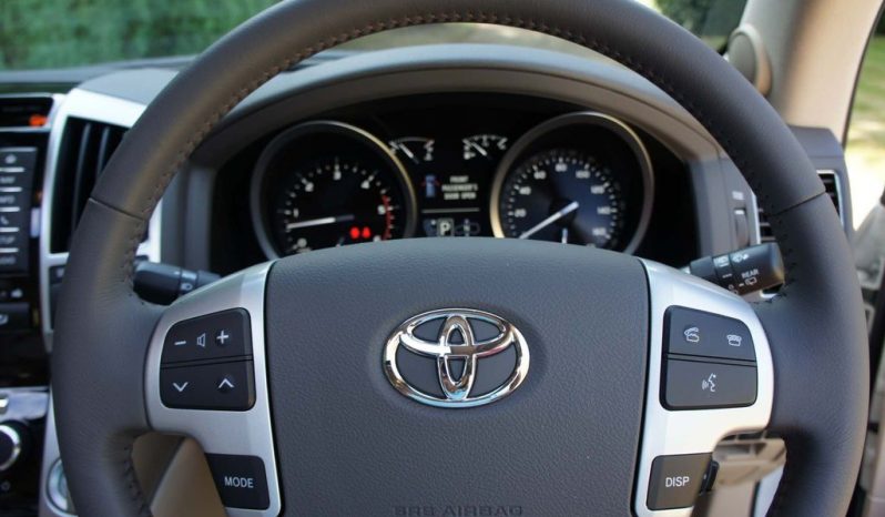 Toyota Land Cruiser 4.5 D-4D Premium ICE 4×4 5dr full